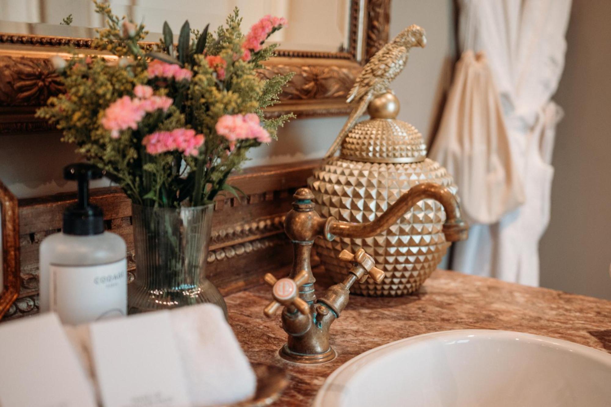 B&B Maison Mairie Хасселт Экстерьер фото